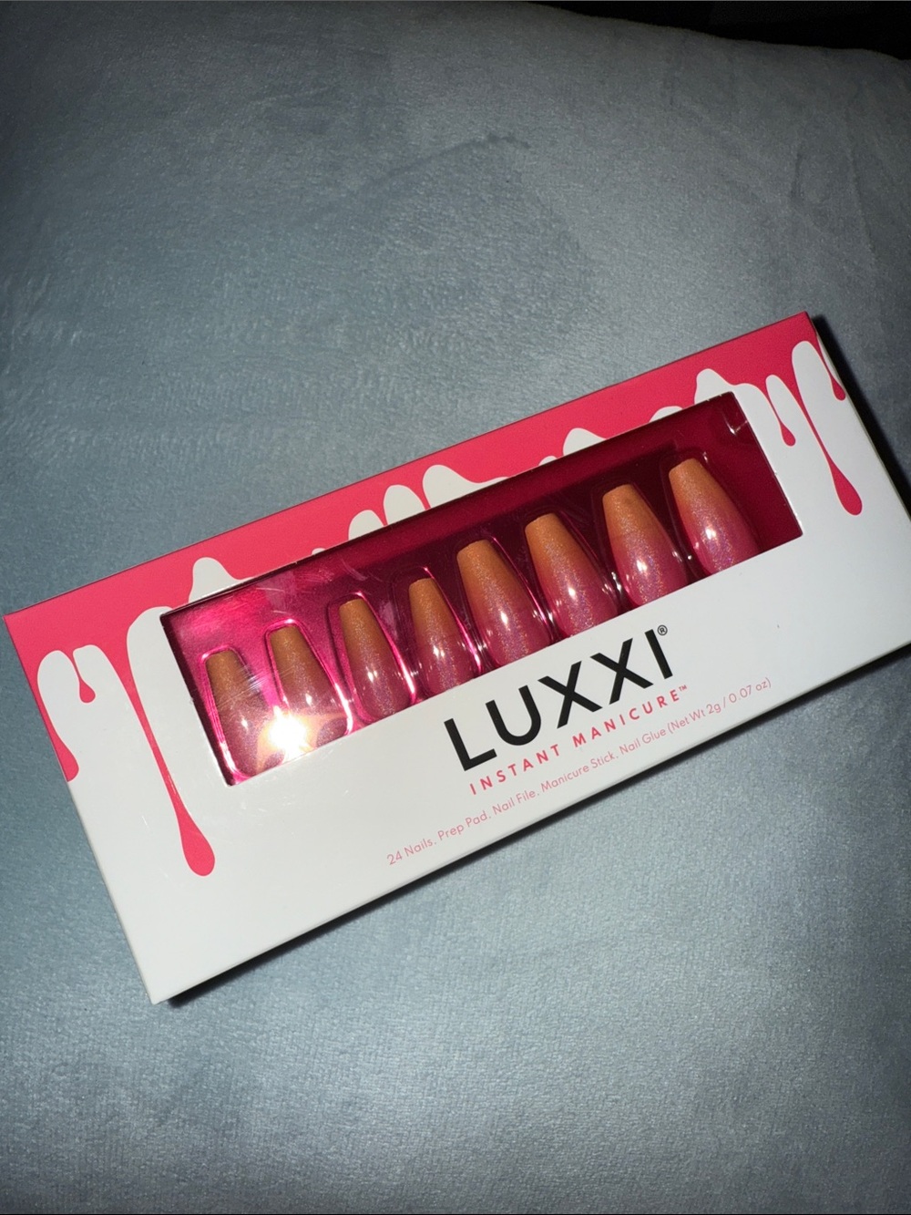 Instant Manicure Press-On Nails in Pink Gold Ombre